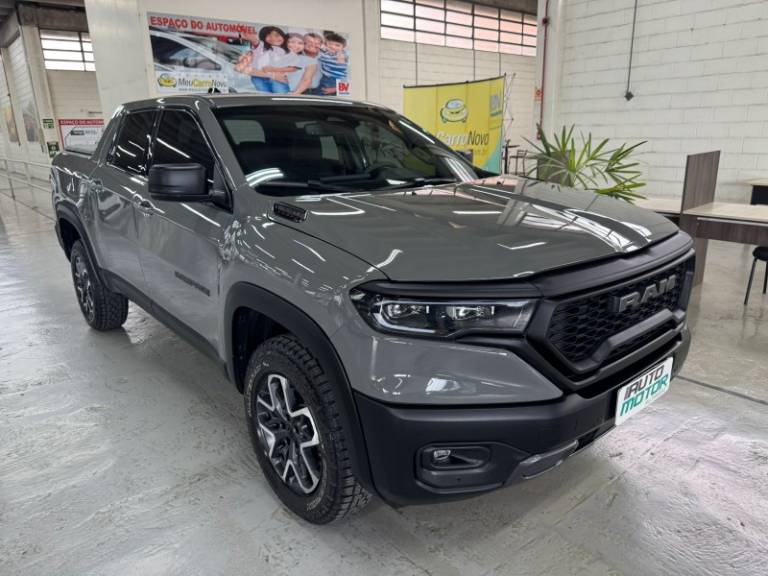 RAM - RAMPAGE - 2024/2024 - Cinza - R$ 203.900,00