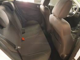 FORD - FIESTA - 2016/2016 - Branca - R$ 52.900,00