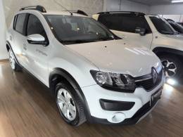 RENAULT - SANDERO - 2016/2017 - Branca - R$ 52.900,00