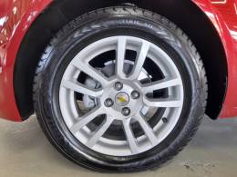 CHEVROLET - SONIC - 2012/2013 - Vermelha - R$ 39.900,00