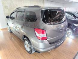 CHEVROLET - SPIN - 2013/2014 - Cinza - R$ 50.900,00