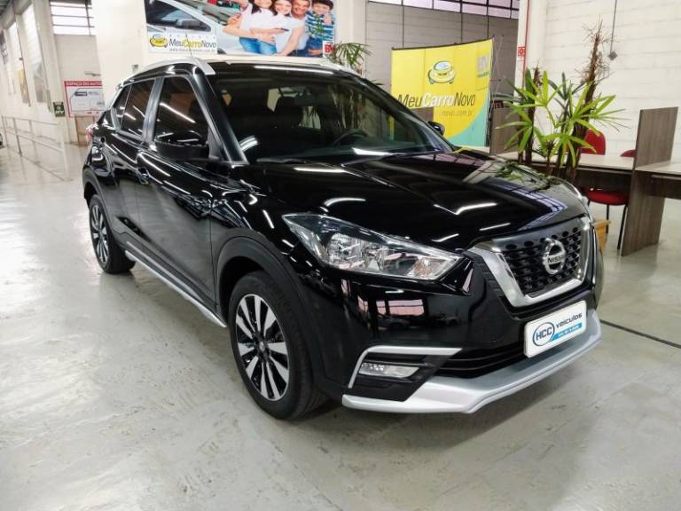 NISSAN - KICKS - 2017/2017 - Preta - R$ 81.900,00