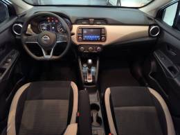 NISSAN - VERSA - 2022/2023 - Azul - R$ 97.900,00