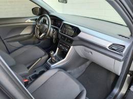 VOLKSWAGEN - T-CROSS - 2024/2024 - Cinza - R$ 112.900,00