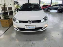 VOLKSWAGEN - GOLF - 2014/2015 - Branca - R$ 84.900,00