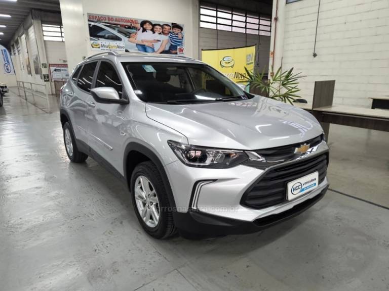 CHEVROLET - TRACKER - 2020/2021 - Prata - R$ 102.900,00