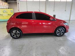 CHEVROLET - ONIX - 2014/2015 - Vermelha - R$ 59.900,00