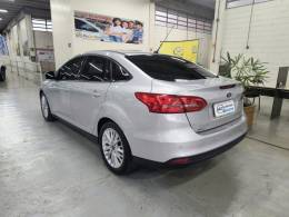FORD - FOCUS - 2015/2016 - Prata - R$ 62.900,00