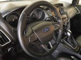 FORD - FOCUS - 2016/2017 - Cinza - R$ 72.900,00