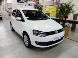 VOLKSWAGEN - FOX - 2012/2013 - Branca - R$ 36.900,00