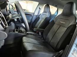 VOLKSWAGEN - TERA - 2025/2026 - Prata - R$ 132.900,00