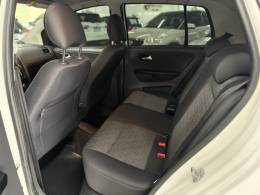 VOLKSWAGEN - FOX - 2012/2013 - Branca - R$ 41.900,00