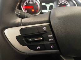 CHEVROLET - ONIX - 2021/2022 - Branca - R$ 87.900,00