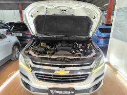 CHEVROLET - S10 - 2017/2018 - Prata - R$ 155.900,00