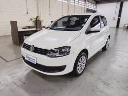 VOLKSWAGEN - FOX - 2013/2014 - Branca - R$ 44.900,00