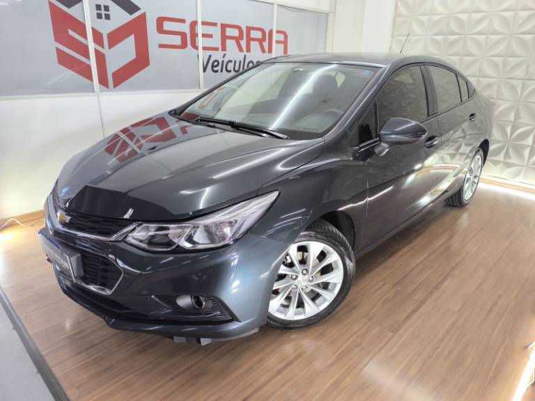 CHEVROLET - CRUZE - 2018/2019 - Cinza - R$ 86.900,00