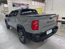 RAM - RAMPAGE - 2024/2024 - Cinza - R$ 203.900,00