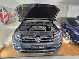 VOLKSWAGEN - AMAROK - 2023/2023 - Cinza - R$ 225.900,00