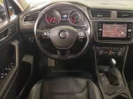 VOLKSWAGEN - TIGUAN - 2019/2019 - Cinza - R$ 121.900,00