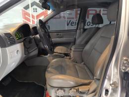 KIA MOTORS - SORENTO - 2007/2008 - Prata - R$ 48.900,00