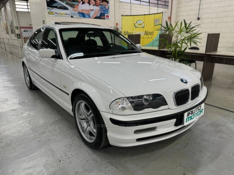 BMW - 325I - 2000/2001 - Branca - R$ 123.900,00