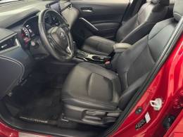 TOYOTA - COROLLA - 2022/2022 - Vermelha - R$ 142.900,00