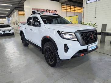 NISSAN FRONTIER 2024