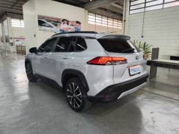 TOYOTA - COROLLA - 2022/2023 - Prata - R$ 169.900,00