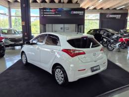 HYUNDAI - HB20 - 2014/2015 - Branca - R$ 51.900,00