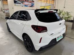 CHEVROLET - ONIX - 2024/2024 - Branca - R$ 93.900,00