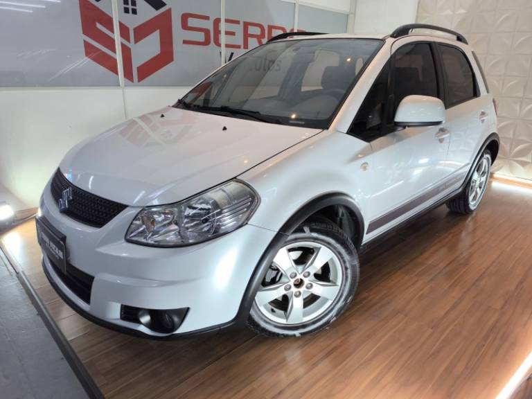 SUZUKI - SX4 - 2012/2012 - Branca - R$ 43.900,00