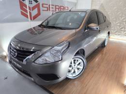 NISSAN - VERSA - 2019/2020 - Cinza - R$ 67.900,00