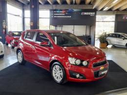 CHEVROLET - SONIC - 2012/2013 - Vermelha - R$ 43.900,00