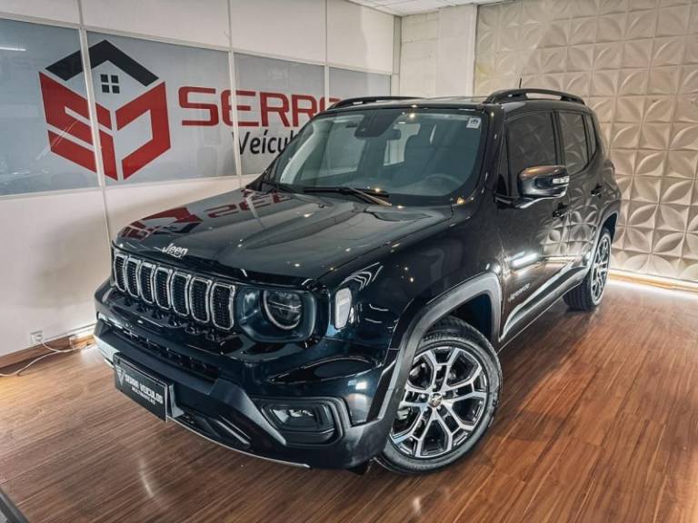 JEEP - RENEGADE - 2023/2024 - Preta - R$ 128.900,00