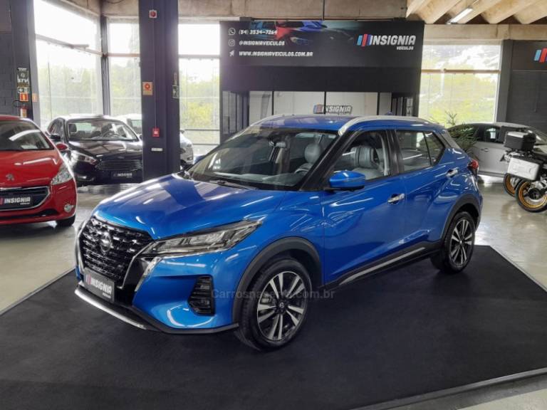 NISSAN - KICKS - 2021/2022 - Azul - R$ 99.900,00