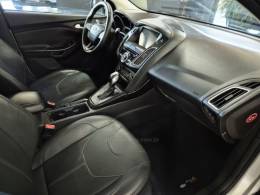 FORD - FOCUS - 2016/2016 - Prata - R$ 68.900,00