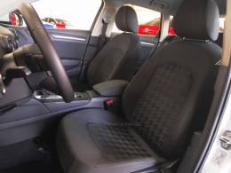 AUDI - A3 - 2013/2014 - Branca - R$ 76.900,00