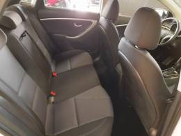 HYUNDAI - I30 - 2014/2015 - Branca - R$ 69.900,00