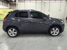 CHEVROLET - TRACKER - 2014/2014 - Cinza - R$ 68.900,00