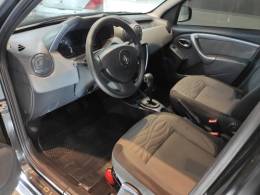 RENAULT - DUSTER - 2012/2013 - Preta - Sob Consulta