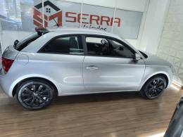 AUDI - A1 - 2010/2011 - Prata - R$ 54.900,00