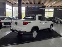 FIAT - TORO - 2021/2022 - Branca - R$ 99.900,00