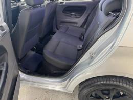 VOLKSWAGEN - VOYAGE - 2017/2017 - Prata - R$ 51.900,00