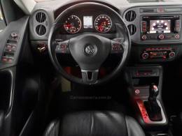 VOLKSWAGEN - TIGUAN - 2012/2013 - Branca - R$ 71.900,00