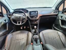 PEUGEOT - 2008 - 2015/2016 - Branca - R$ 58.900,00