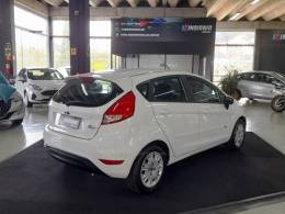 FORD - FIESTA - 2018/2018 - Branca - R$ 56.900,00