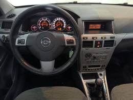 CHEVROLET - VECTRA - 2011/2011 - Prata - R$ 41.900,00