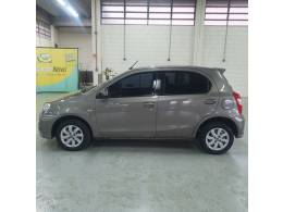 TOYOTA - ETIOS - 2017/2018 - Cinza - R$ 55.900,00