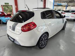 FIAT - BRAVO - 2014/2014 - Branca - R$ 53.900,00