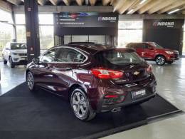 CHEVROLET - CRUZE - 2016/2017 - Vermelha - R$ 89.900,00